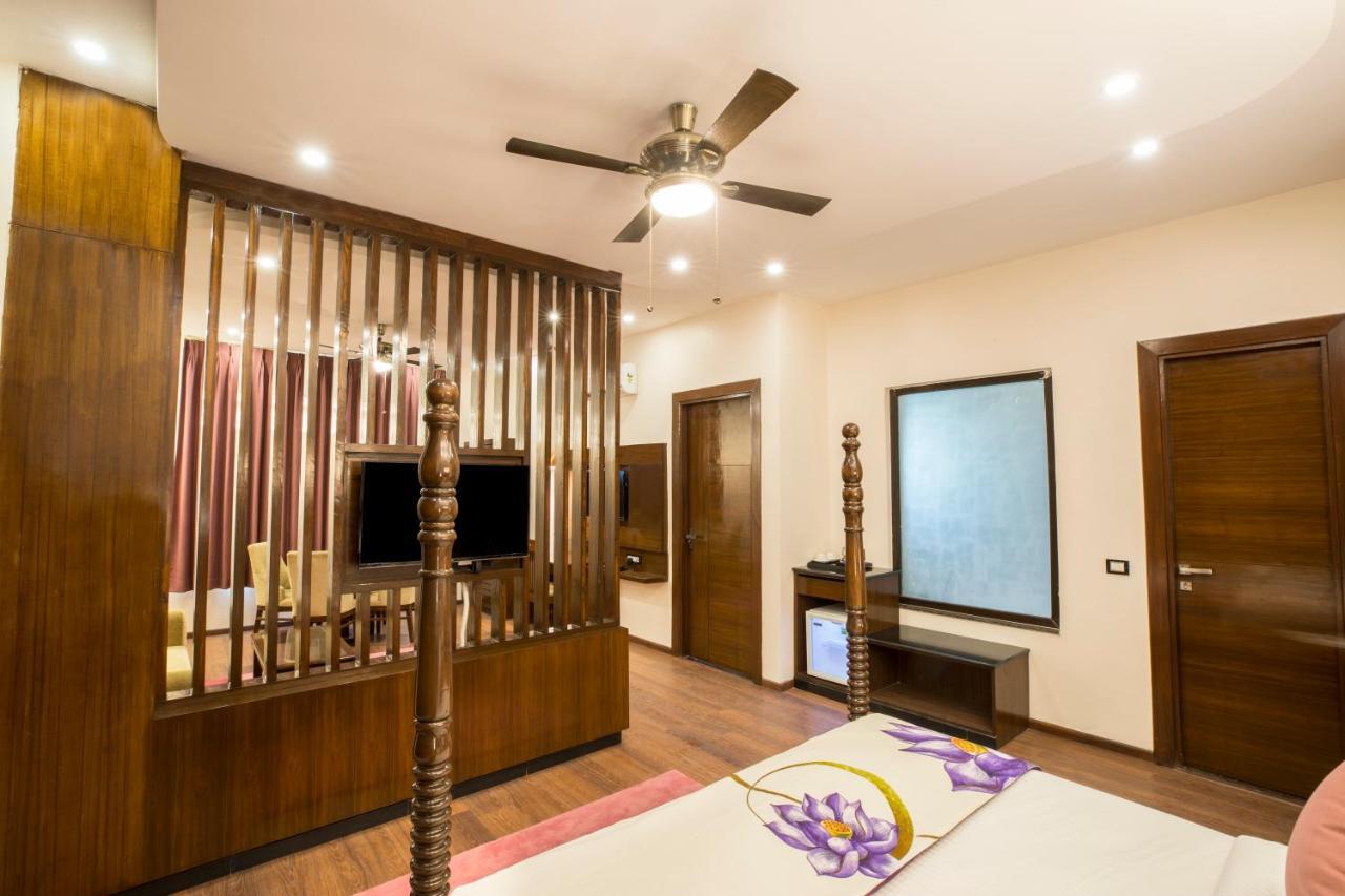 Regenta Inn On The Ganges Rishīkesh Екстериор снимка