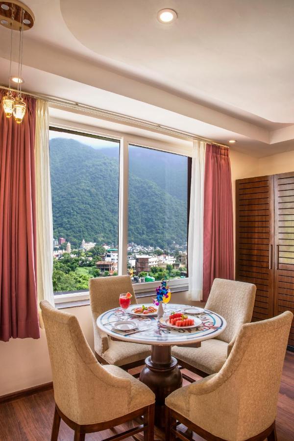 Regenta Inn On The Ganges Rishīkesh Екстериор снимка