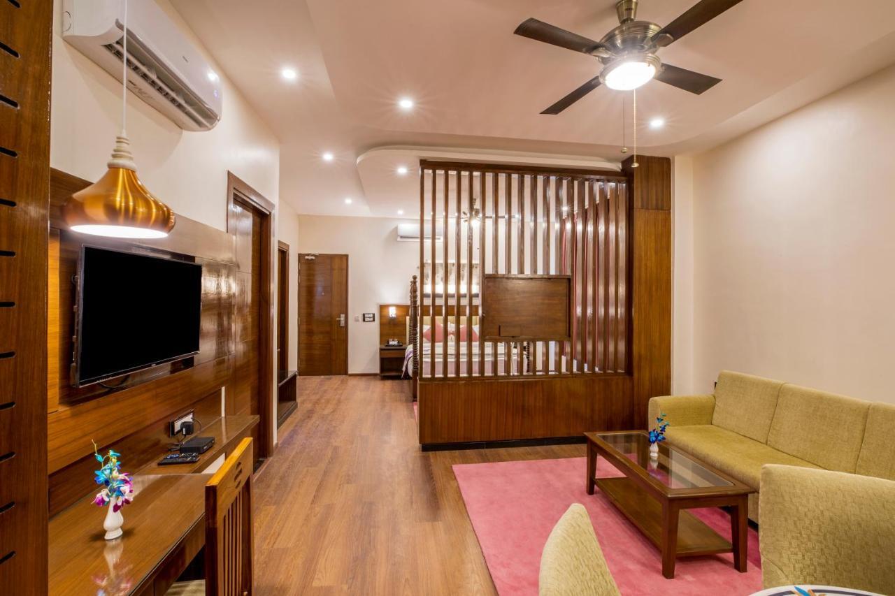 Regenta Inn On The Ganges Rishīkesh Екстериор снимка
