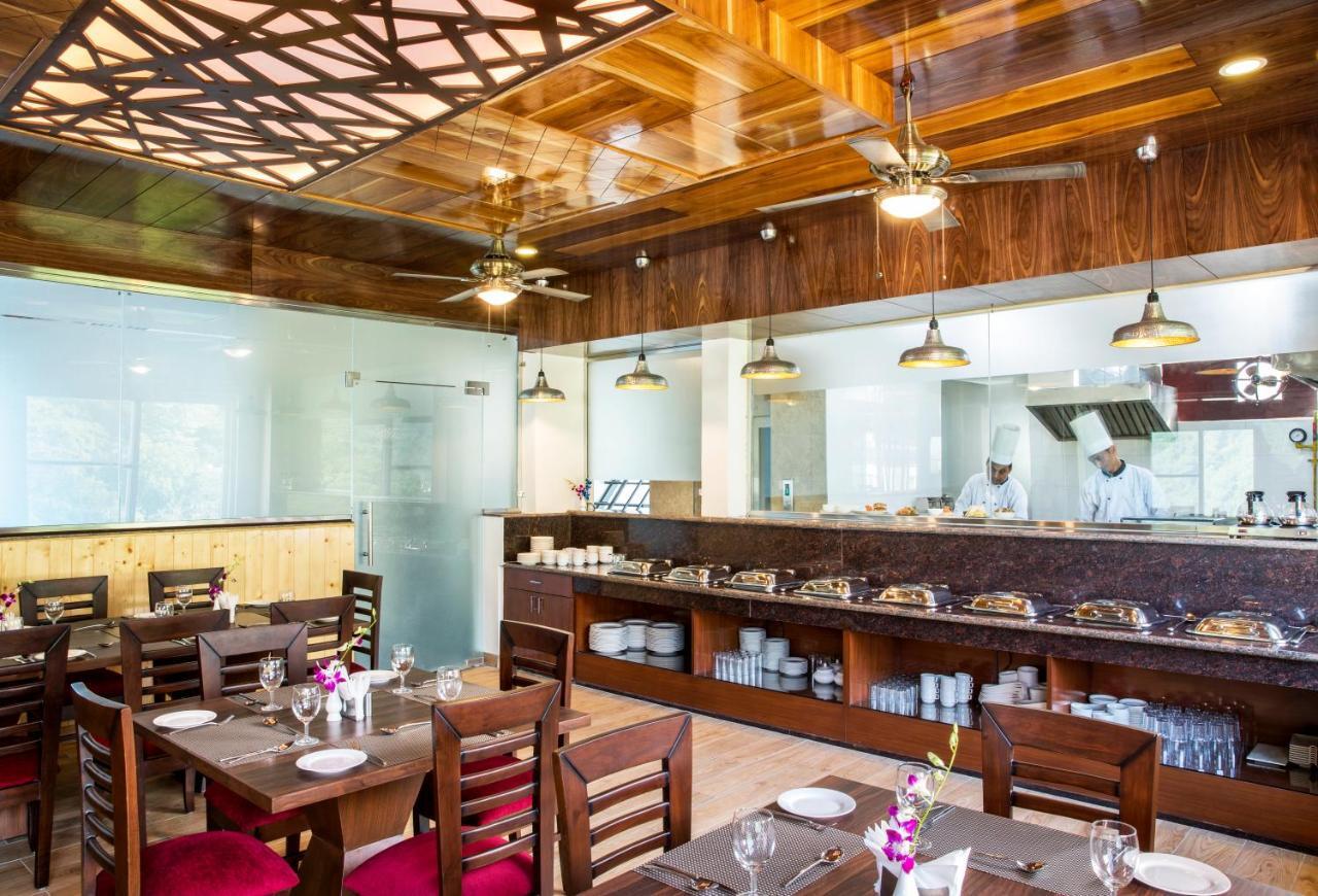 Regenta Inn On The Ganges Rishīkesh Екстериор снимка